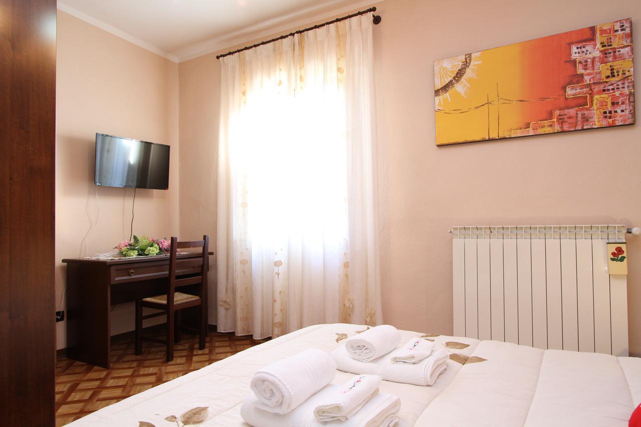 Da Donna Rosa Hotel Pontedera Luaran gambar